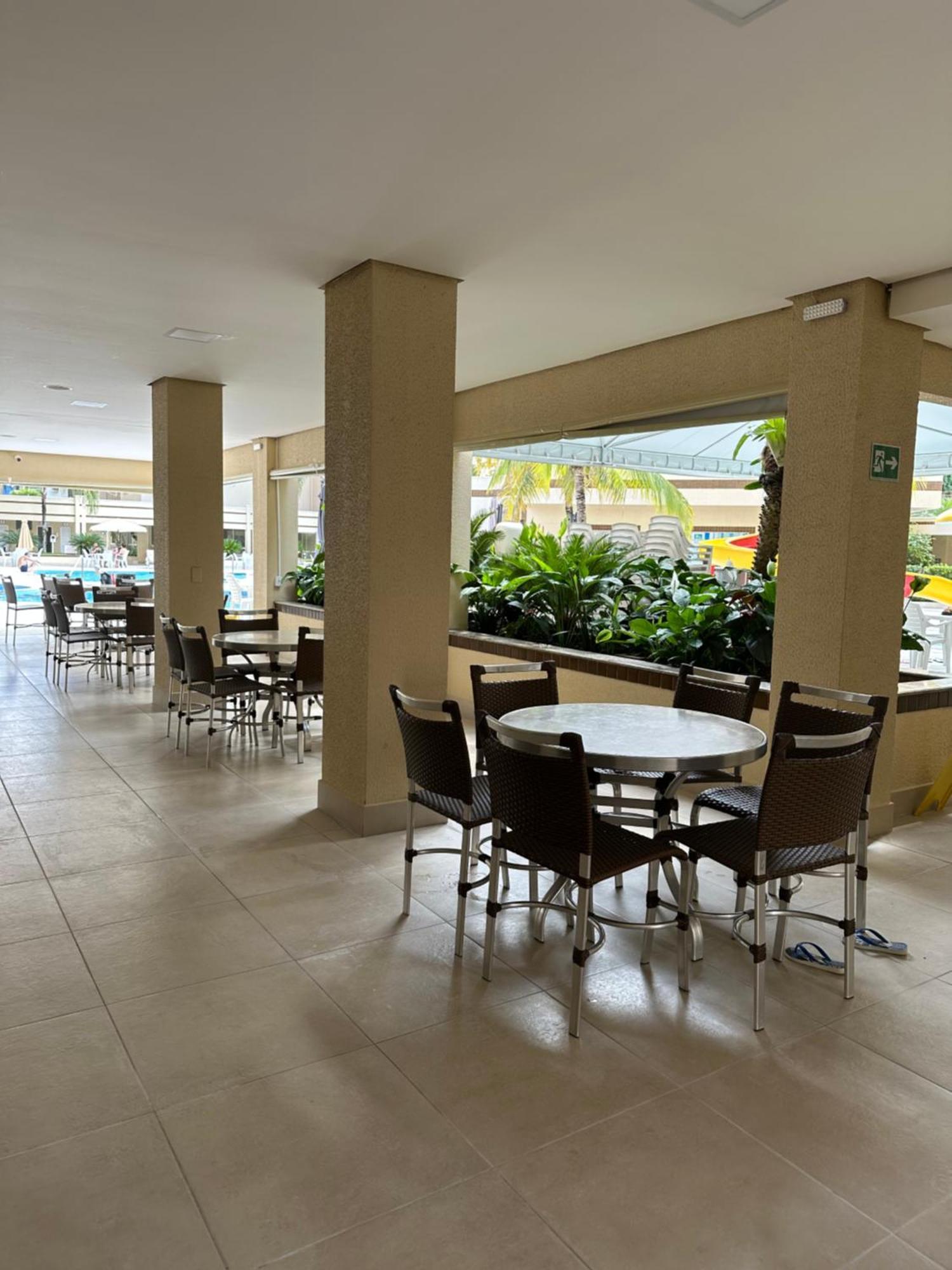 Royal Park Apartment
